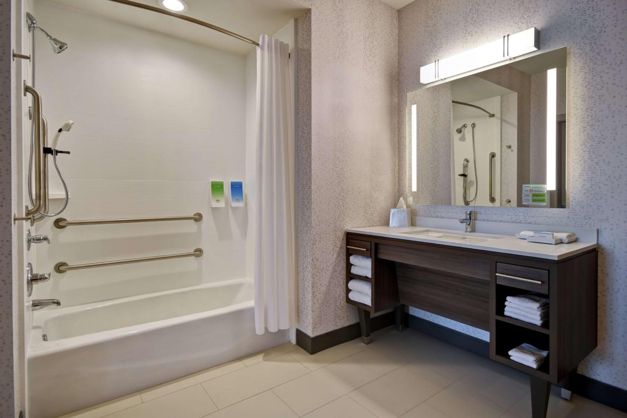 Home2 Suites By Hilton Wichita Northeast Dış mekan fotoğraf